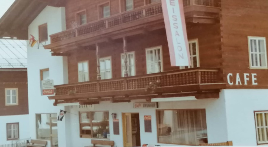 Historical photo — café and ice-cream parlour